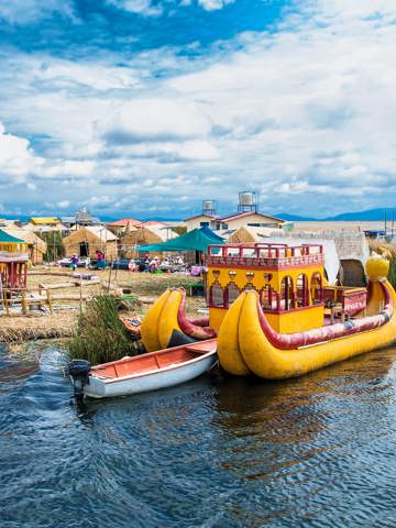 Visit Lake Titicaca and the Uros Floating Islands