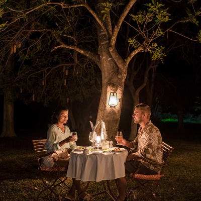 Campfire dinners on the savanna